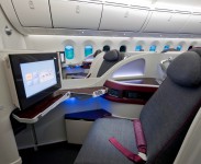 Все кресла бизнес-класса на 787 раскладываются на 180 градусов